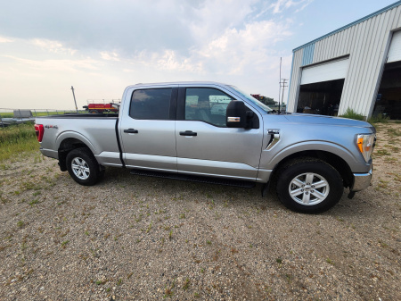 2022 Ford F150 4X4 XLT